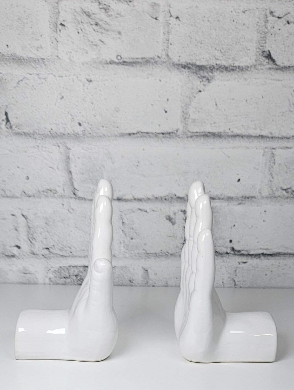 Unbranded White Ceramic Hand Bookends Pair Modern Sculptural Decor